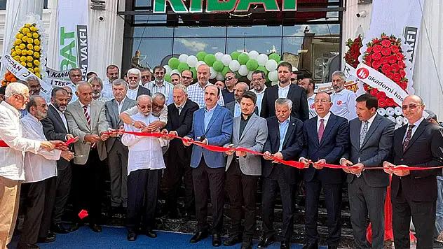 Ribat Eğitim Vakfı Genel Merkez yeni binası açıldı