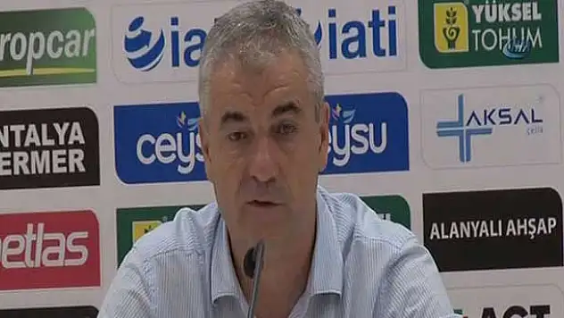 Rıza Çalımbay: 'Gol yollarında sıkıntılarımız var'