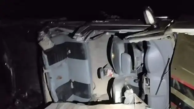 Rize'de kamyonet şarampole yuvarlandı: 7 yaralı
