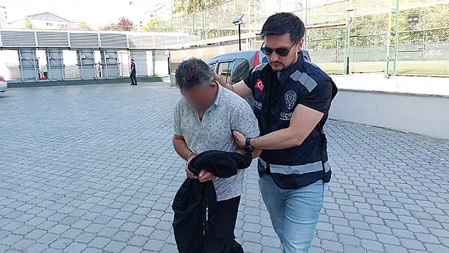 Rize'den Konya'ya Afgan kaçak getirmek için yola çıkan taksici Samsun'da yakalandı