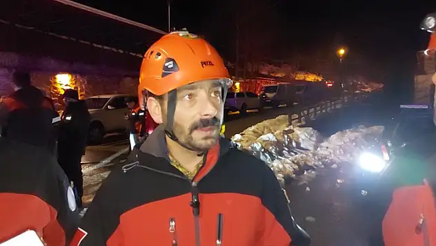 Rize'de çığın altında kalan operatör hastaneye kaldırıldı
