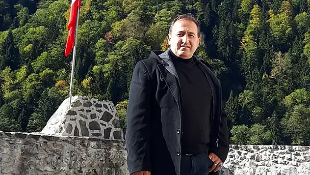 Rize'de kestiği ağacın altında kalan muhtar öldü
