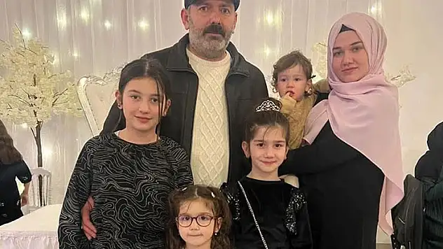 Rizeli ailenin 3 çocuğu Fransa'da yangında hayatını kaybetti