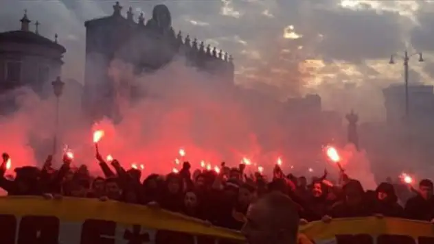 Roma'da Galatasaray taraftarı bıçaklandı!