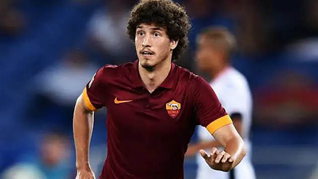 Roma, Salih Uçan'ın tapusunu alacak!