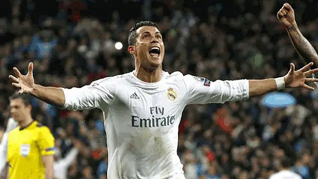 Ronaldo, 4 Macaristan Milli Takımı değerinde