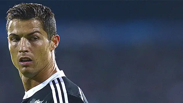 Ronaldo'dan yeni rekor!