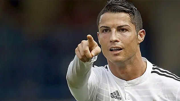 Ronaldo, Real Madrid tarihine geçti