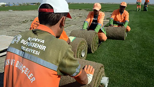 Rulo çim tesisi ekonomiye katkı sağlıyor