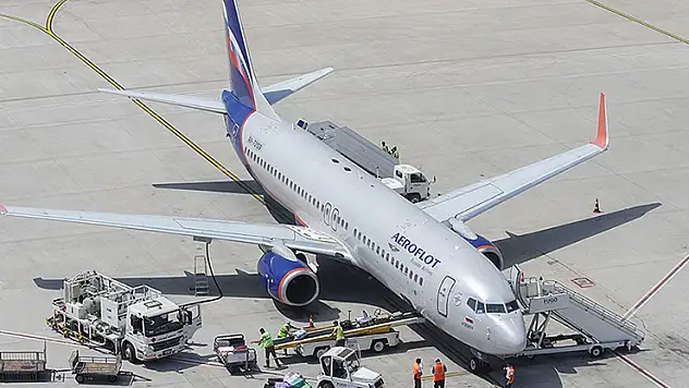 Rus Aeroflot, sistemindeki sorun nedeniyle 50'ye yakın uçuşu iptal etti