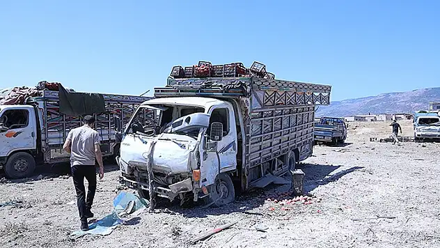 Rus savaş uçaklarının, İdlib'de düzenlediği saldırıda 9 sivil öldü, 30 sivil yaralandı
