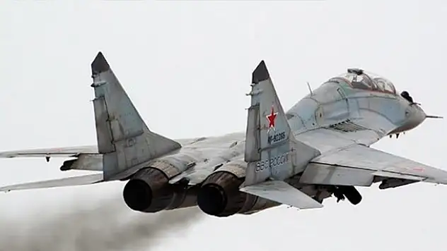 Rus uçağından sınır ihlali!
