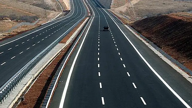 Rusya'da 50 kilometrelik otoyolu çaldılar