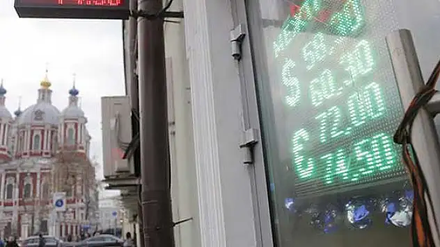 Rusya'da piyasalar sarsıldı