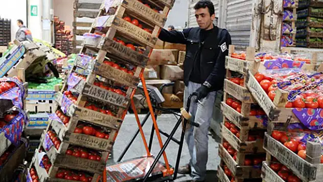 Rusya'nın istemediği meyve-sebzeye 'müşteri' çıktı