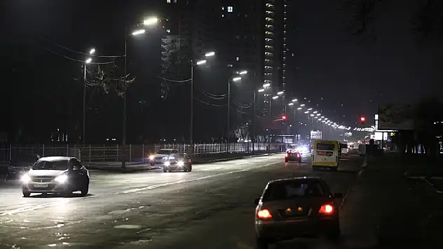 Rusya Ukrayna'ya girdi: Türkiye'den ilk açıklama, vatandaşlara uyarı

