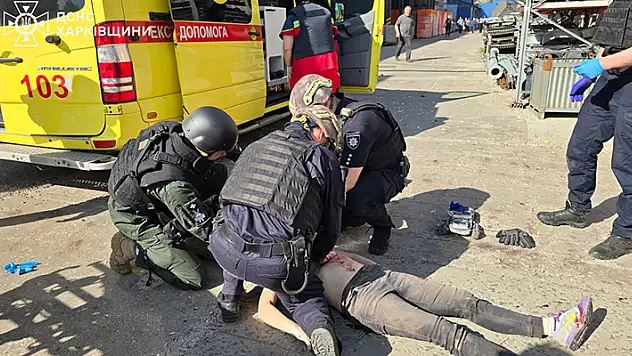 Rusya, yine Harkiv'i vurdu: 1 ölü, 12 yaralı
