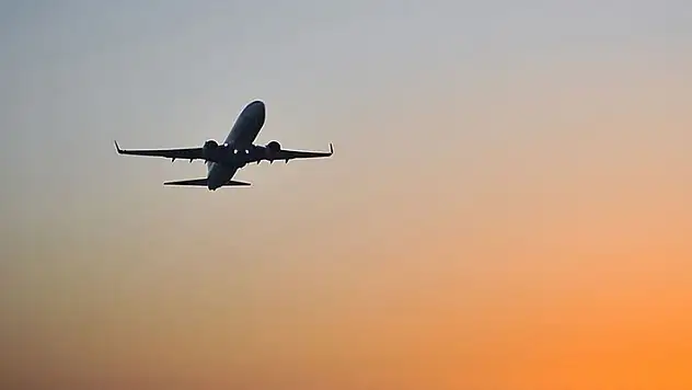 Rusya'nın Kamçatka bölgesinde yolcu uçağı denize düştü