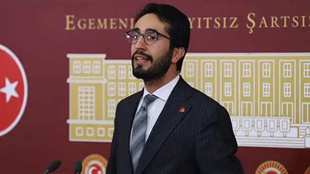 Saadet Partisi Konya Milletvekili Karaduman, trafik kazası geçirdi
