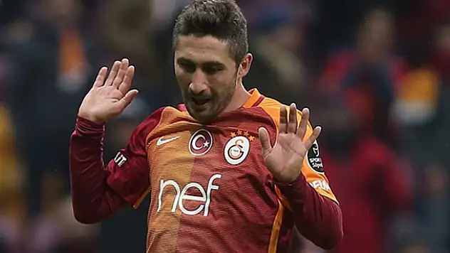 Sabri Sarıoğlu kaza yaptı! Kamyonla çarpıştı