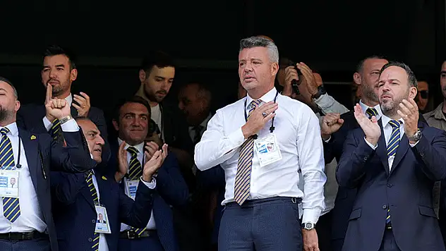 Sadettin Saran, Fenerbahçe'nin 38. başkanı oldu