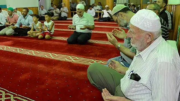 Sadreddin Konevi İçin Mevlit Programı Düzenlendi