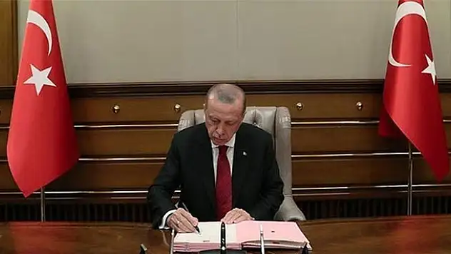Sağlık Bakan Yardımcısı Muhammet Güven görevden alınarak yerine Sabahattin Aydın atandı