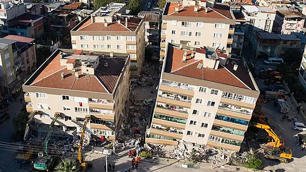Sağlık Bakanı Koca: 28 can kaybımız var, 243 kişi halen tedavi görüyor