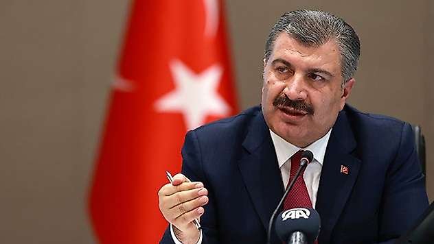Sağlık Bakanı Koca'dan siyasi parti liderlerine 'aşı' daveti