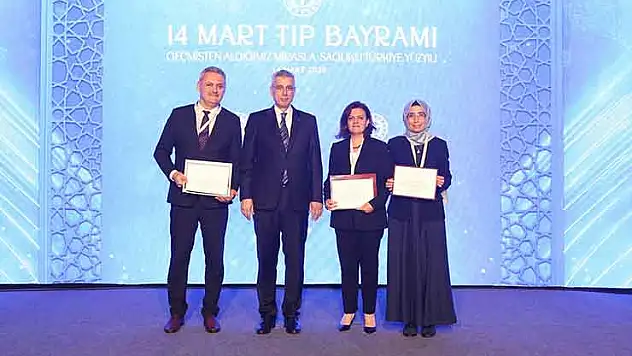 Sağlık Bakanı Memişoğlu'ndan Konya'ya teşekkür