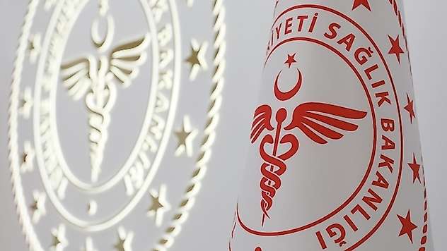 Sağlık Bakanlığı, 15 bin 342 sözleşmeli personel ve 3 bin 658 sürekli işçi alacak