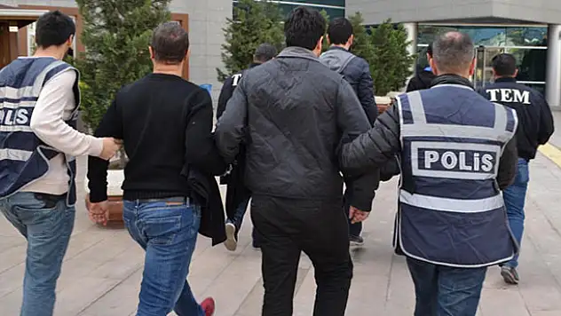 Sağlık Bakanlığında FETÖ operasyonu: 32 gözaltı kararı