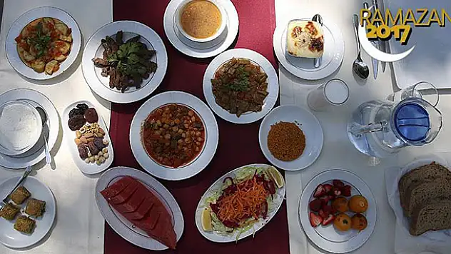 Sağlık Bakanlığından 'örnek' ramazan sofrası