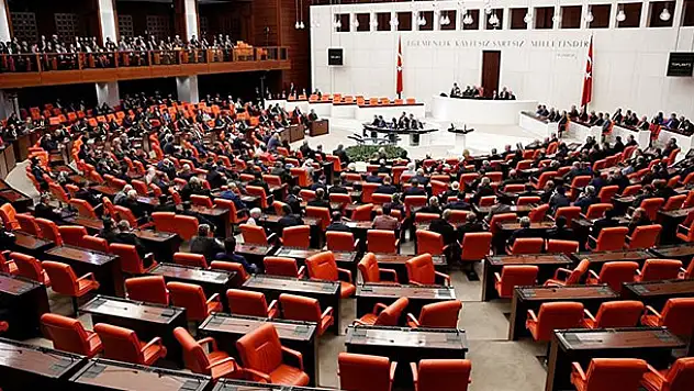 Sağlık çalışanına şiddet uygulayan kasten yaralama suçuyla yargılanacak