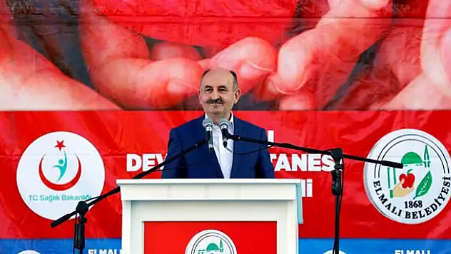 Sağlık personeline şiddet uygulayanlar yandı