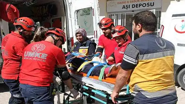 Sağlıkçılar Bu Kez Arkadaşlarını Kurtarmak İçin Seferber Oldu