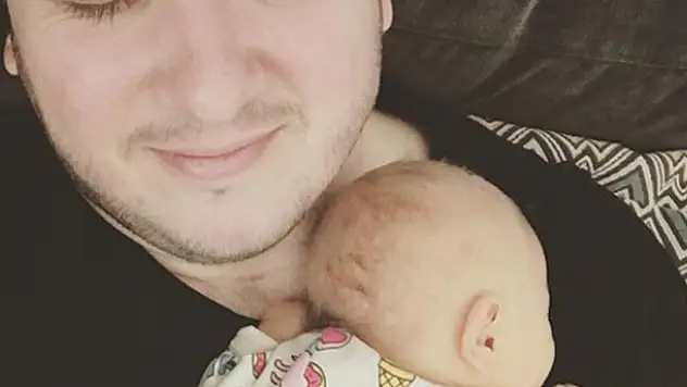 Şahan Gökbakar'dan kızıyla ilk fotoğraf