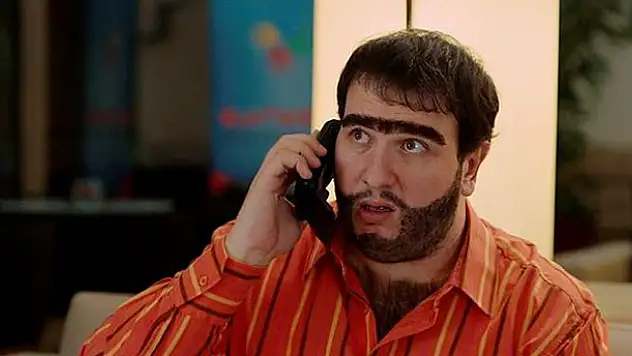 Şahan Gökbakar eleştirilere boks sahnesiyle yanıt verdi