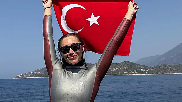 Şahika Ercümen, Serbest Dalış Türkiye Şampiyonası'nda 4 altın madalya kazandı