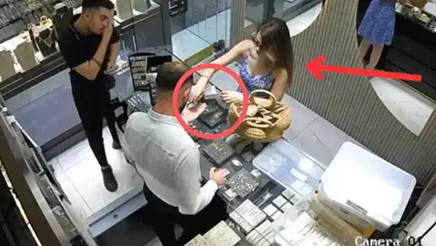 Sahte altın şebekesi İzmir polisine yakalandı