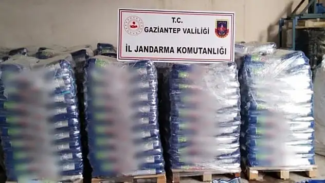 Sahte deterjan operasyonu: 2 milyonluk vurguna jandarma baskını