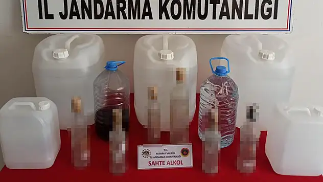 Sahte içkiyle zehirleyemeden jandarma yakaladı
