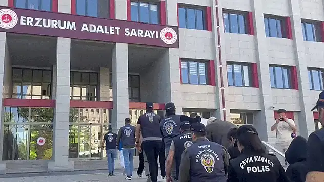 Sahte ilan dolandırıcılarına polis baskını