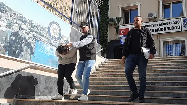Sahtekarlar yaşlı adamı hedef aldı! 