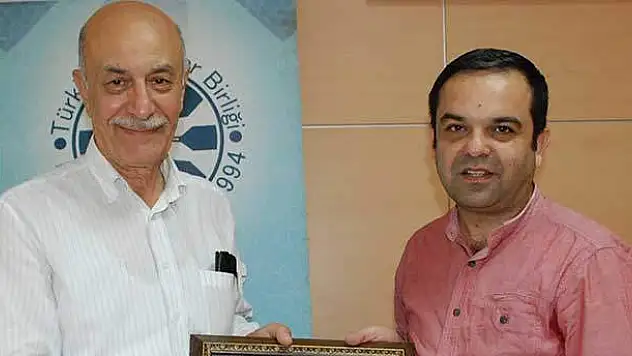 Şair-Yazar Mengüşoğlu, Necip Fazıl'ı Anlattı