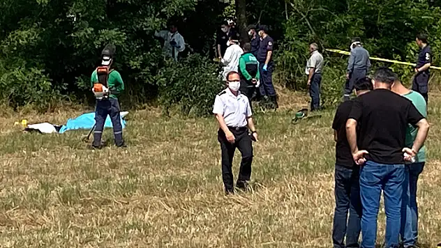 Sakarya'da tarlada insana ait olduğu değerlendirilen kemikler bulundu
