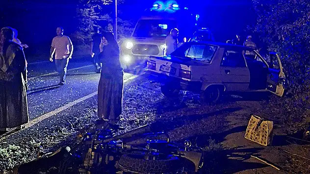 Sakarya'da otomobil ile motosiklet çarpıştı: 1 ölü, 1 yaralı