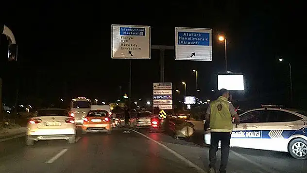 Saldırgan etrafı tarayıp kendisini patlattı!
