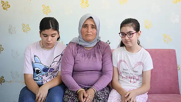 Saldırganlaşan otizmli Muhammet'in ailesi zor günler yaşıyor