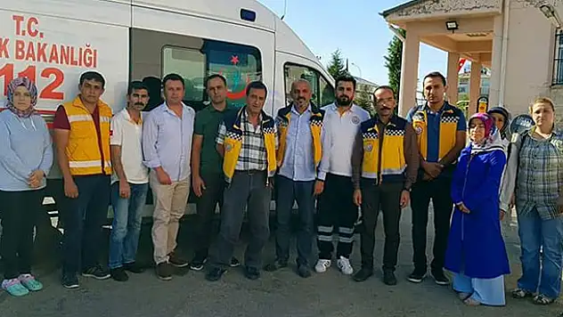 Saldırıya uğrayan 112 ekibine geçmiş olsun